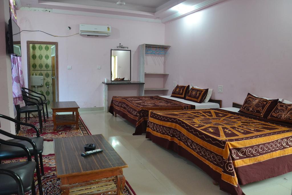 Anandam Palace Pushkar Exterior foto